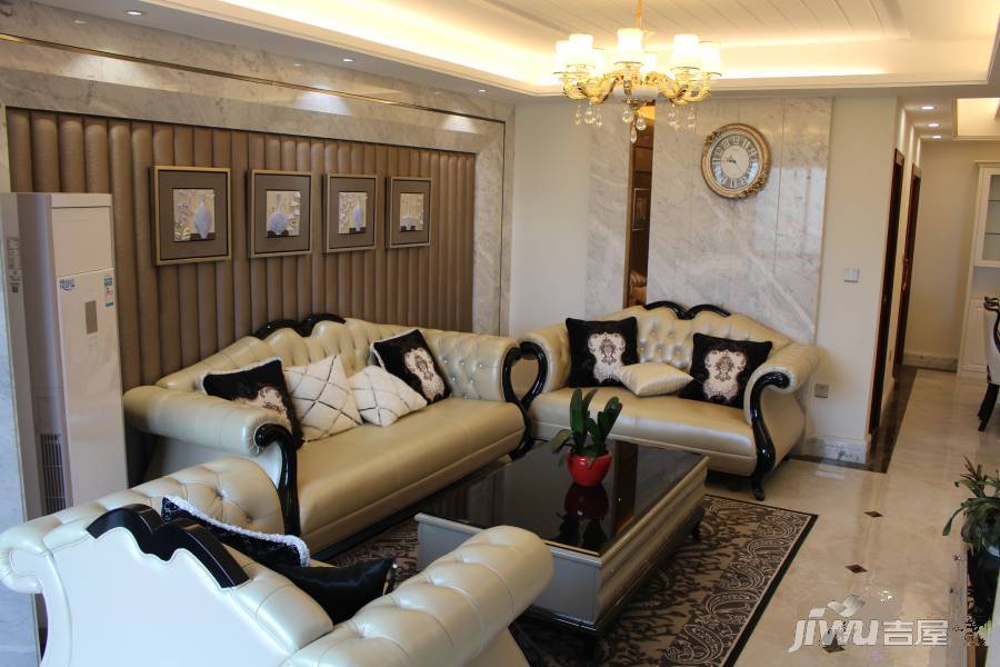 中央豪门售楼处4