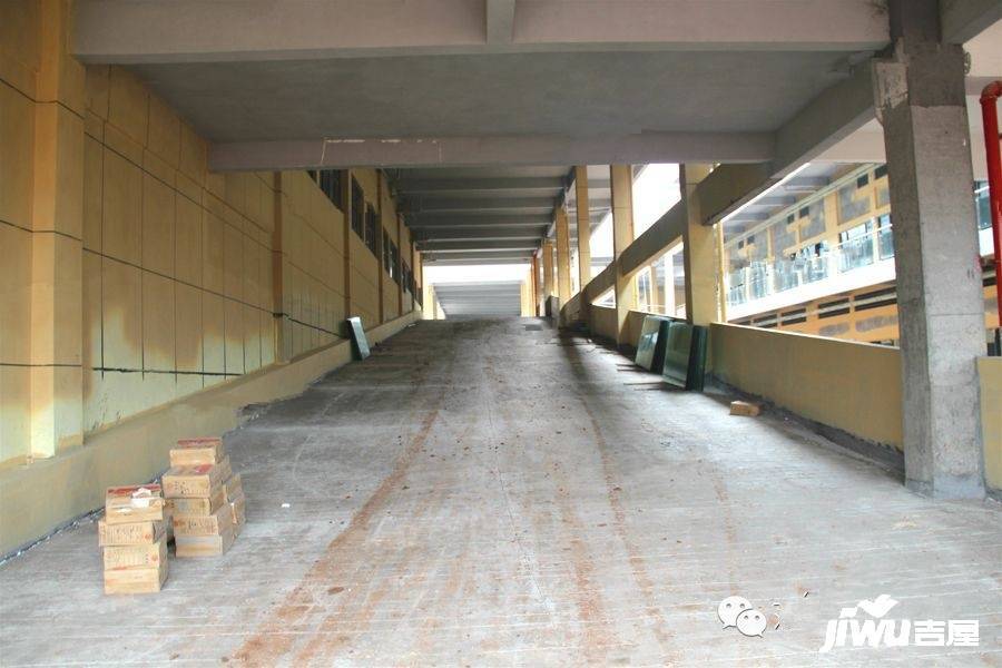 萍乡华美立家建材家居广场实景图11