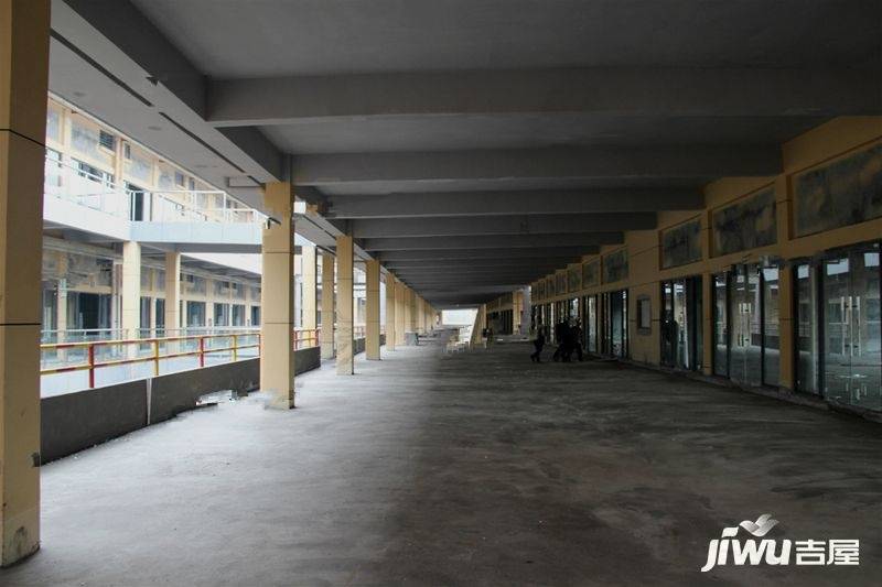 萍乡华美立家建材家居广场实景图8