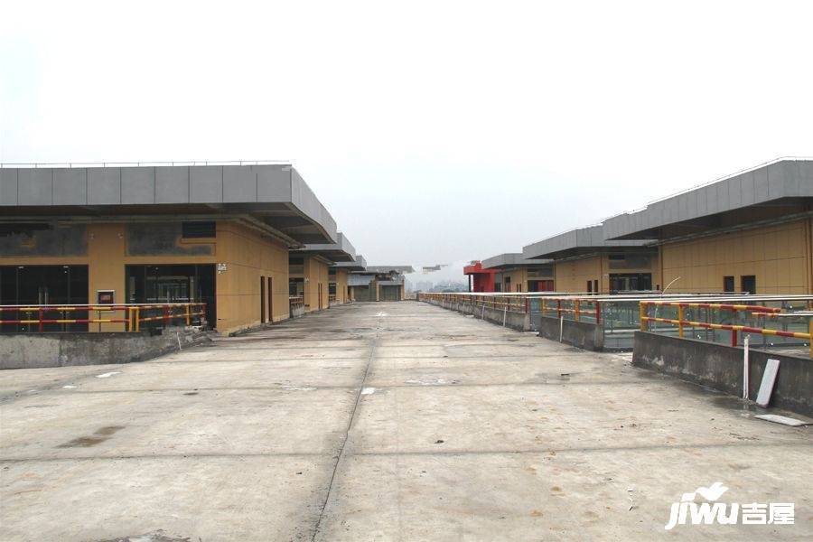 萍乡华美立家建材家居广场实景图7