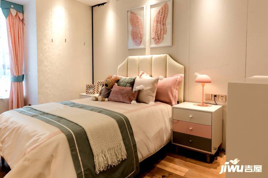 天润芙蓉样板间32