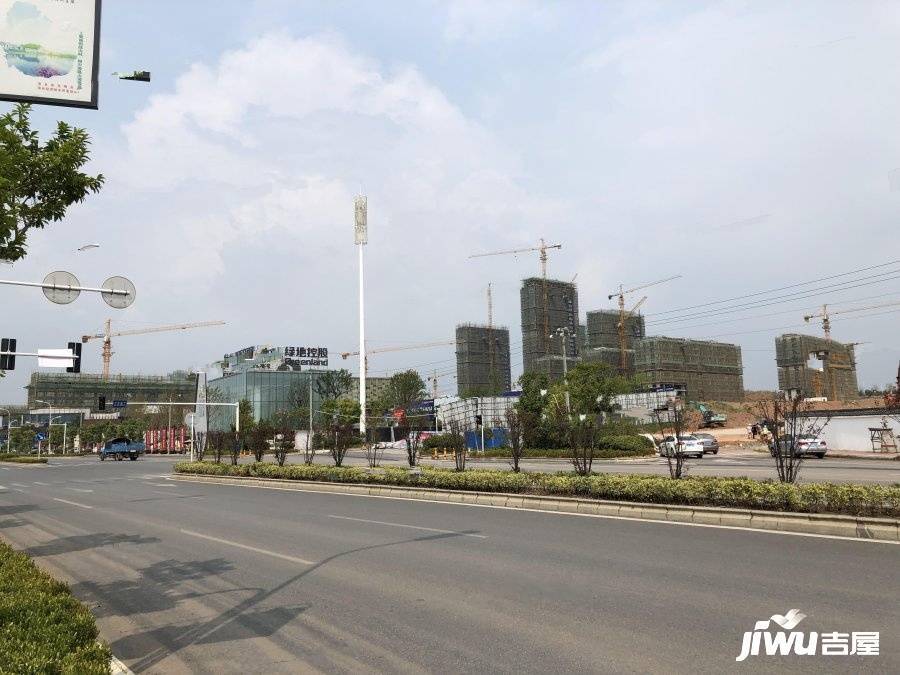 绿地萍乡城际空间站实景图11
