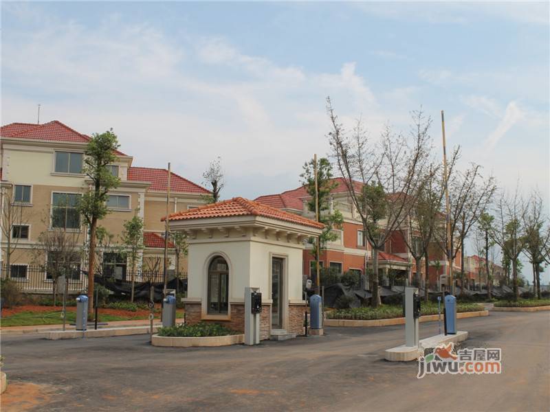 宏宇景盛豪庭实景图1