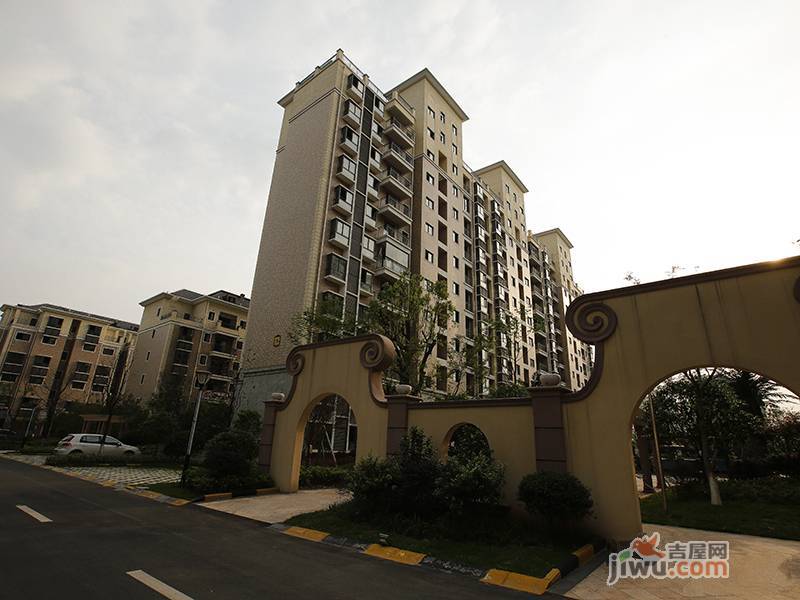 东方巴黎二期售楼处